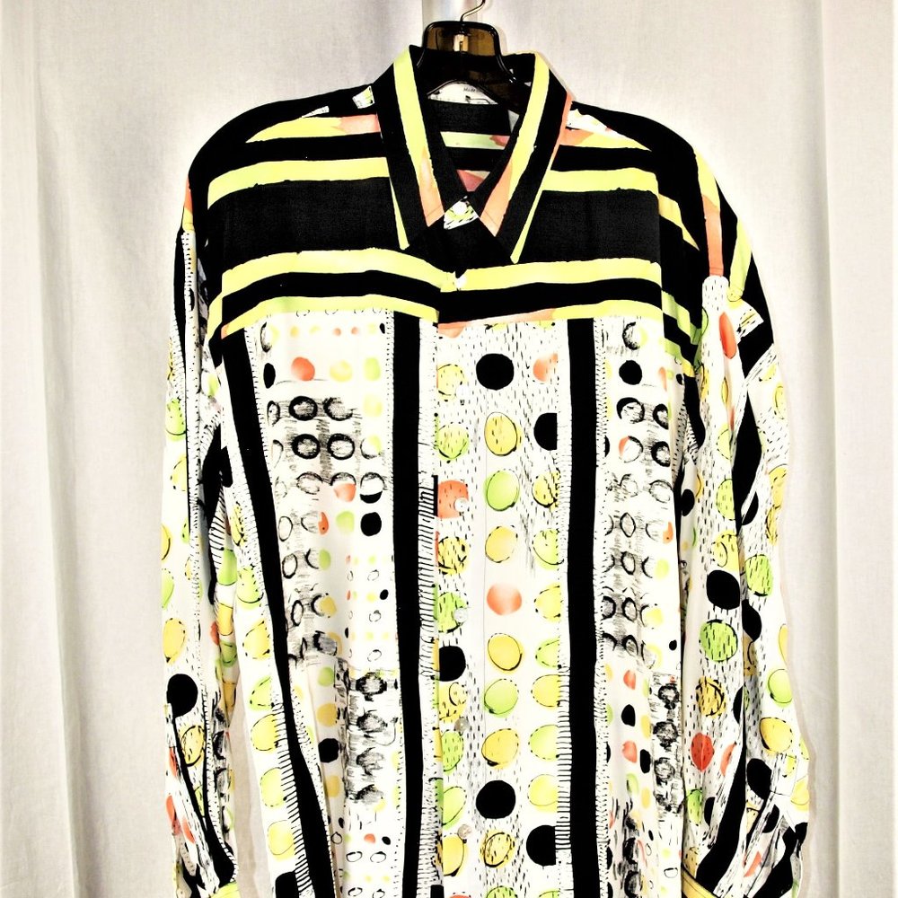Yashi Yamamuri Men’s Button Down Long Sleeve Shirt M